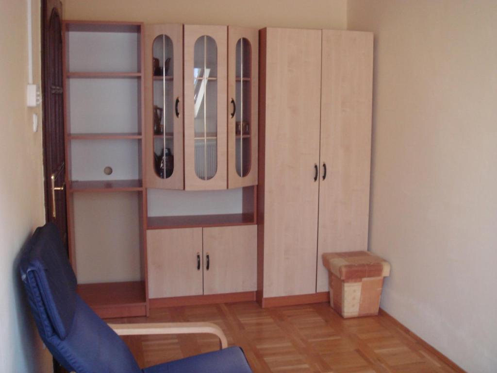 Roza Hotel Es Apartmanhaz Естерґом Номер фото
